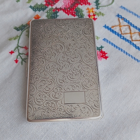 Vintage Accessories - Vintage Ladies Silver Cigarette Case